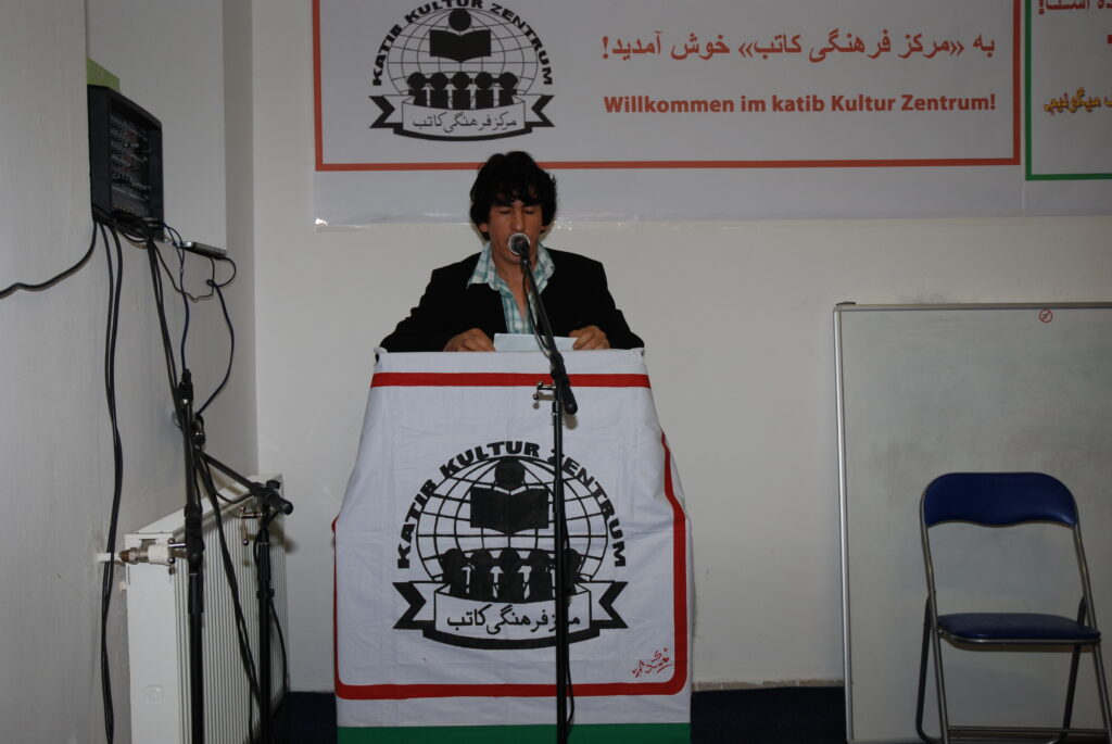 Gründer des Vereins افتتاح آموزش زبان دری در دفتر انجمن فرهنگی ورزشی کاتب در شهر وین برگزار شد